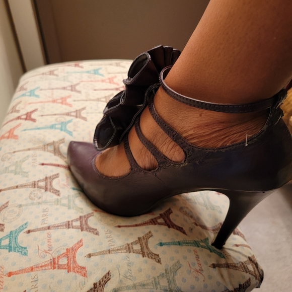 Purple heels with a rose design - Picture 10 of 12